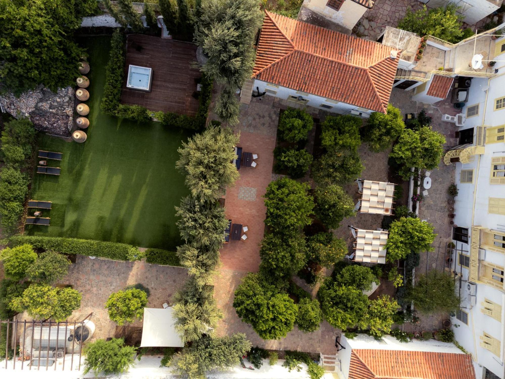 Rafalias Mansion ไฮดรา ภายนอก รูปภาพ