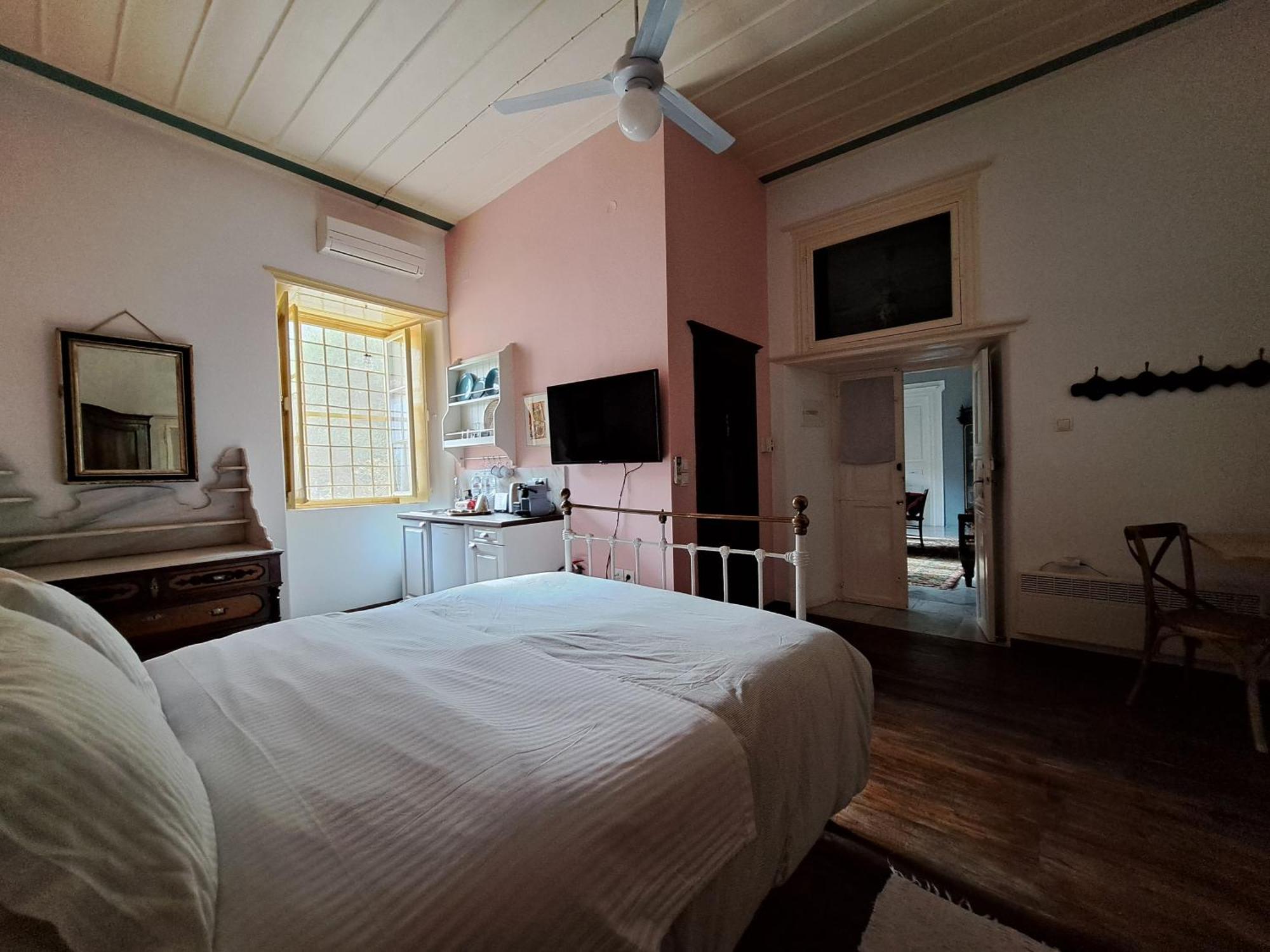 Rafalias Mansion ไฮดรา ห้อง รูปภาพ